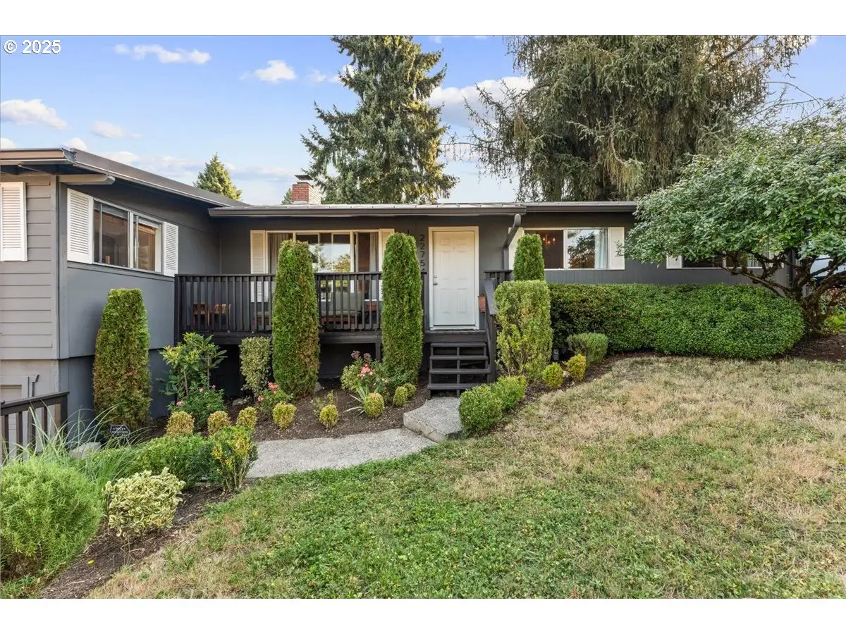 22754 SW Highland Dr, Sherwood, OR 97140 - Image #1