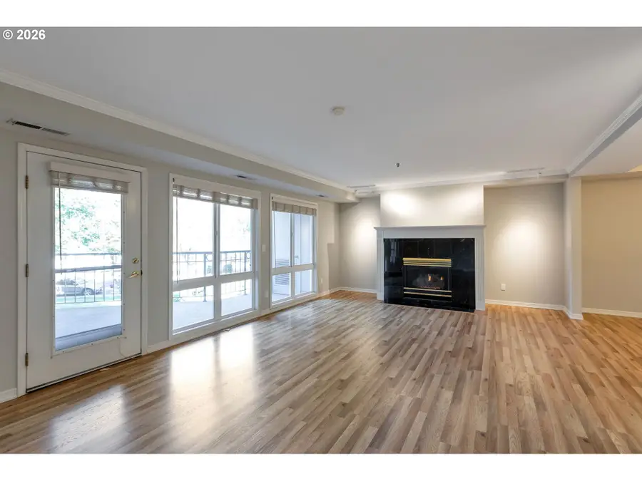 15420 NE Knott St #13, Portland, OR 97230 - #3