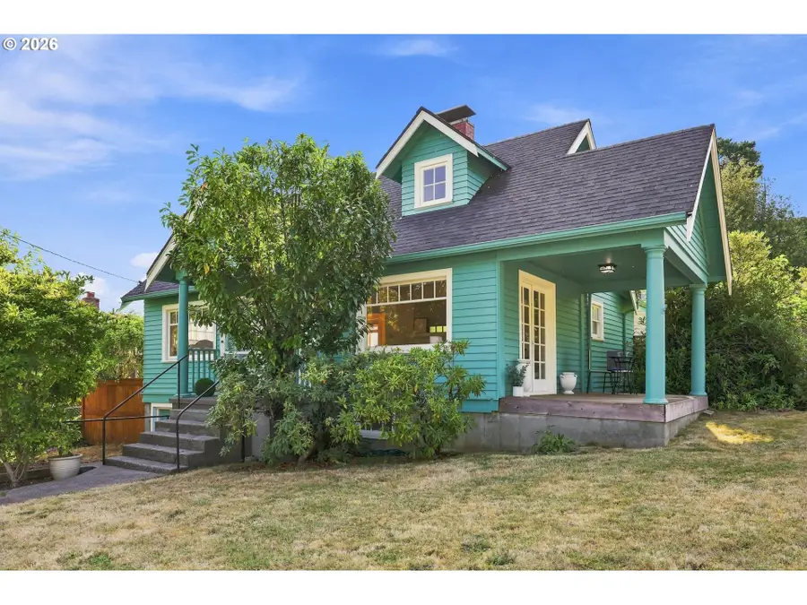 1235 SW Cheltenham St, Portland, OR 97239 - #3