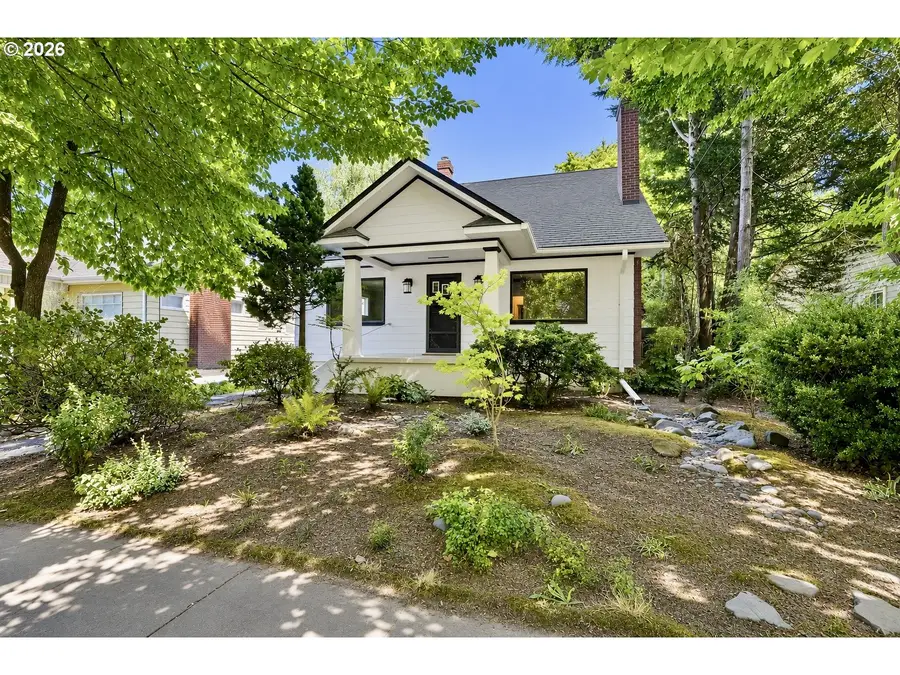 2832 NE 9th Ave, Portland, OR 97212 - #2