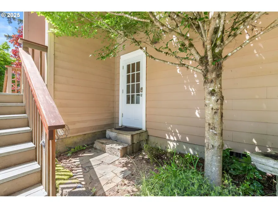 579 S Schooner Creek Rd, Lincoln City, OR 97367 - Image #3