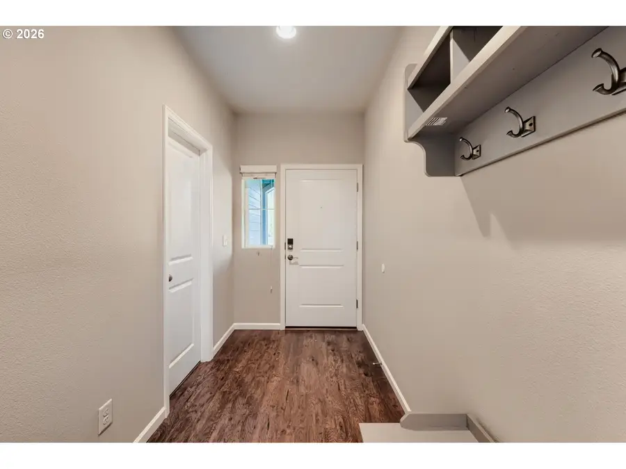 3999 SE Lone Oak St, Hillsboro, OR 97123 - #3
