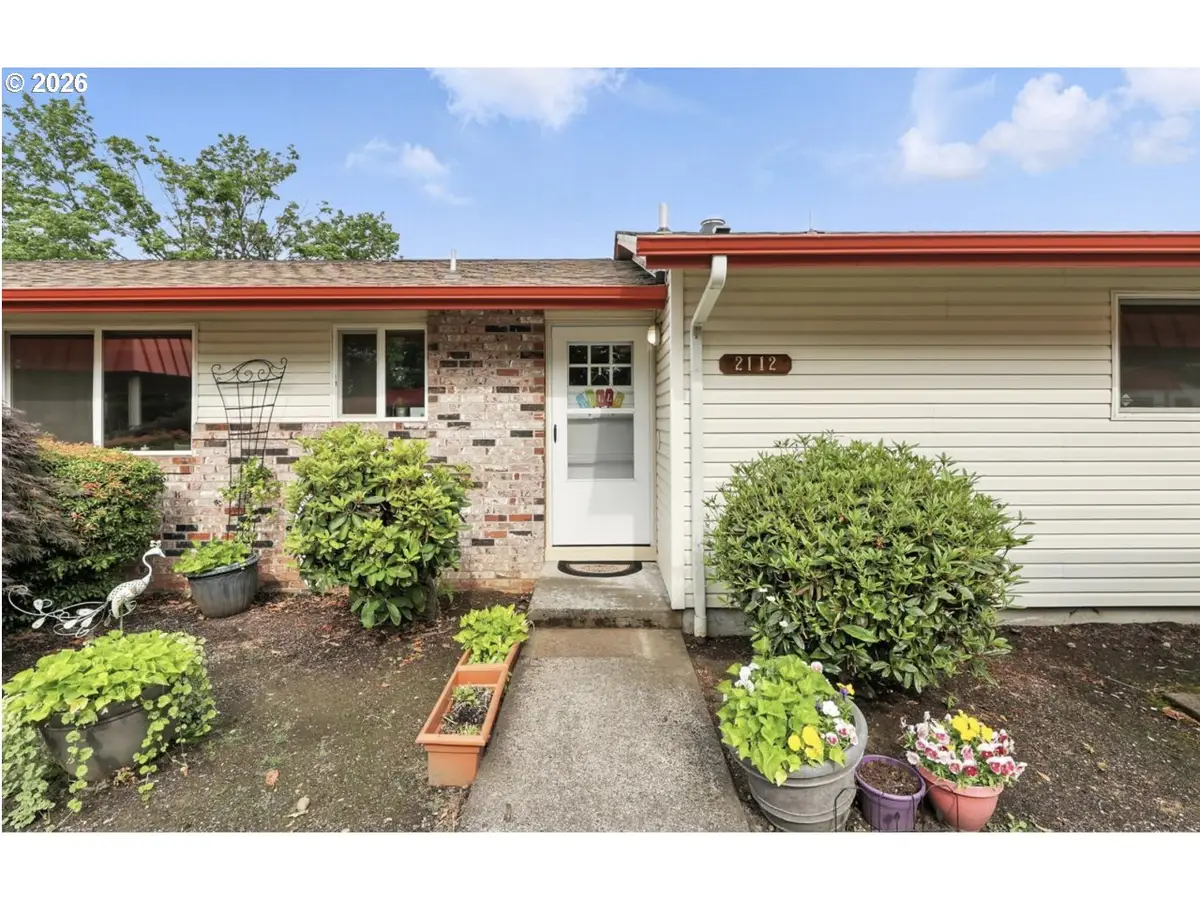 2112 SE 148th Pl, Portland, OR 97233 - #1