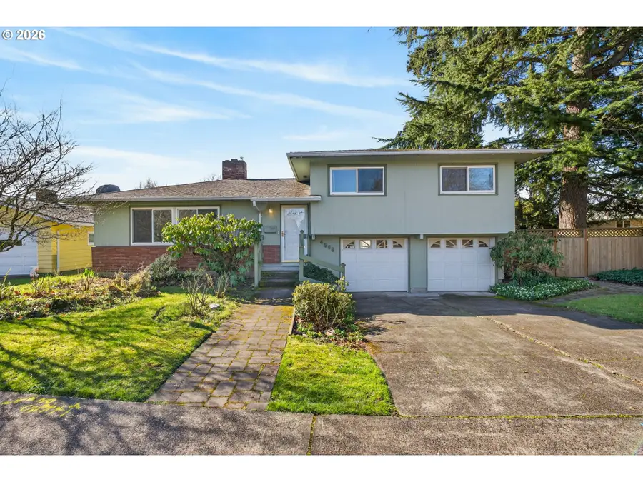 4506 SE Adams St, Milwaukie, OR 97222 - #3