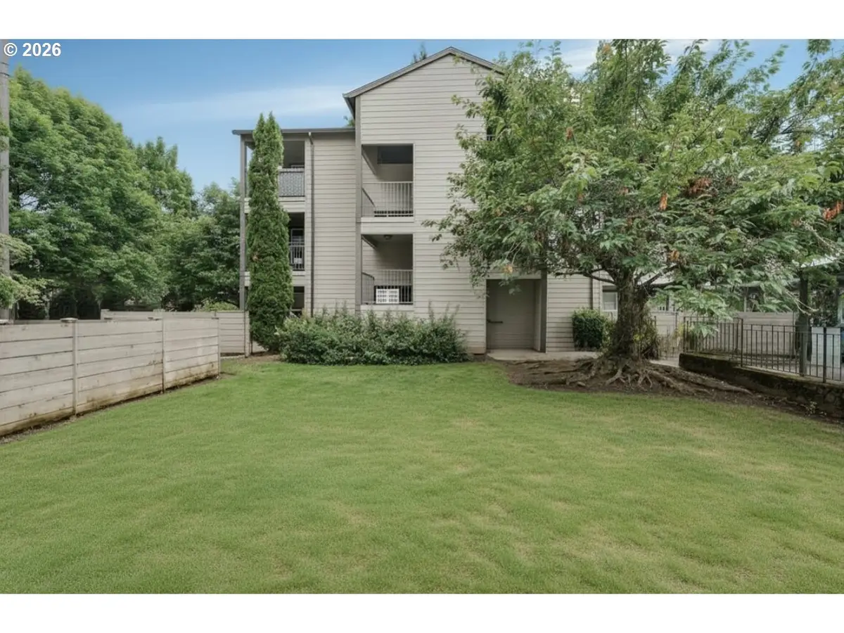 11629 SE Fuller Rd, Milwaukie, OR 97222 - #1