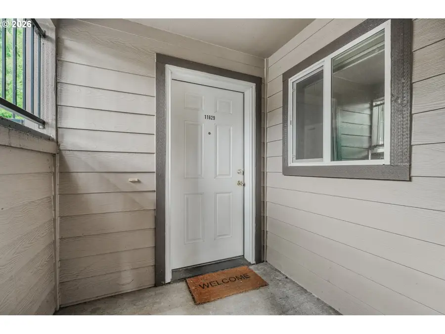 11629 SE Fuller Rd, Milwaukie, OR 97222 - #3