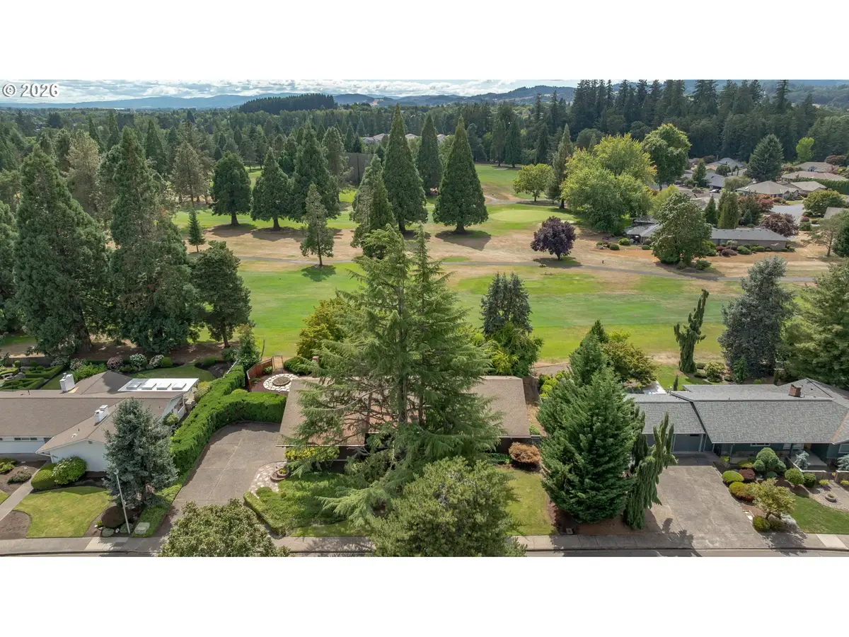 1843 NW Saint Andrews Dr, McMinnville, OR 97128 - #1
