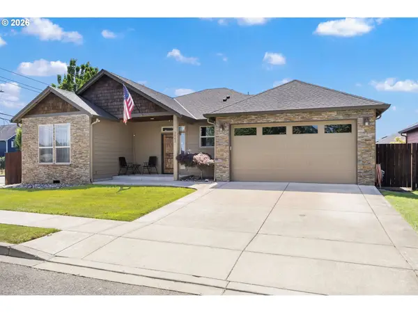 2003 NW 17th St, BattleGround, WA 98604