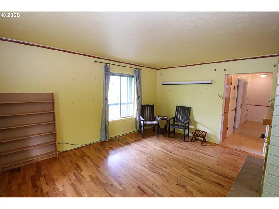 88519 Periwinkle Rd, Springfield, OR 97478 - #3