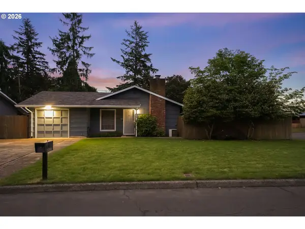 12910 SE Center St, Portland, OR 97236