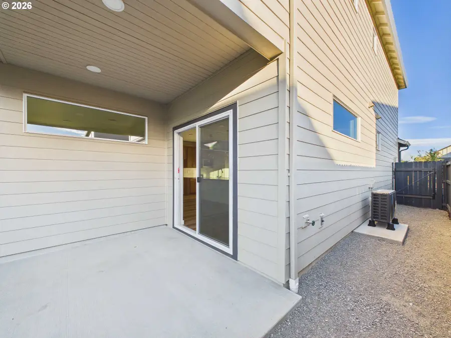 1712 NW 18th St, Lewisville, WA 98604 - #3