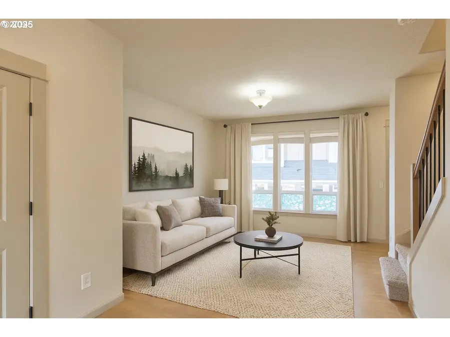 7728 NE Julie Ann Ln, Hillsboro, OR 97124 - Image #2