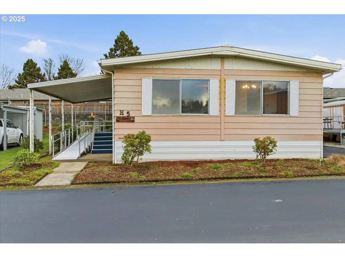 4940 Sunnyside Rd Se #H5, Salem, OR 97302 - Image #1