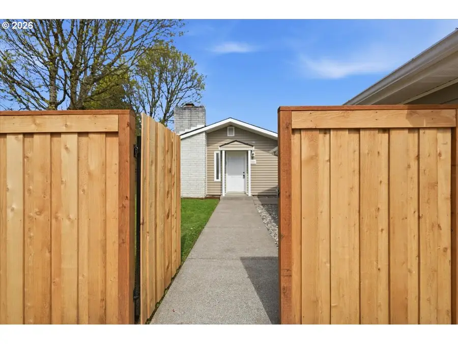 19805 SW Rock Rd, Beaverton, OR 97003 - #2