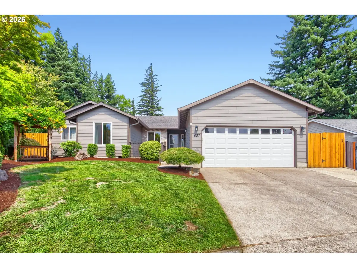 437 SW Chapman Ave, Troutdale, OR 97060 - #1