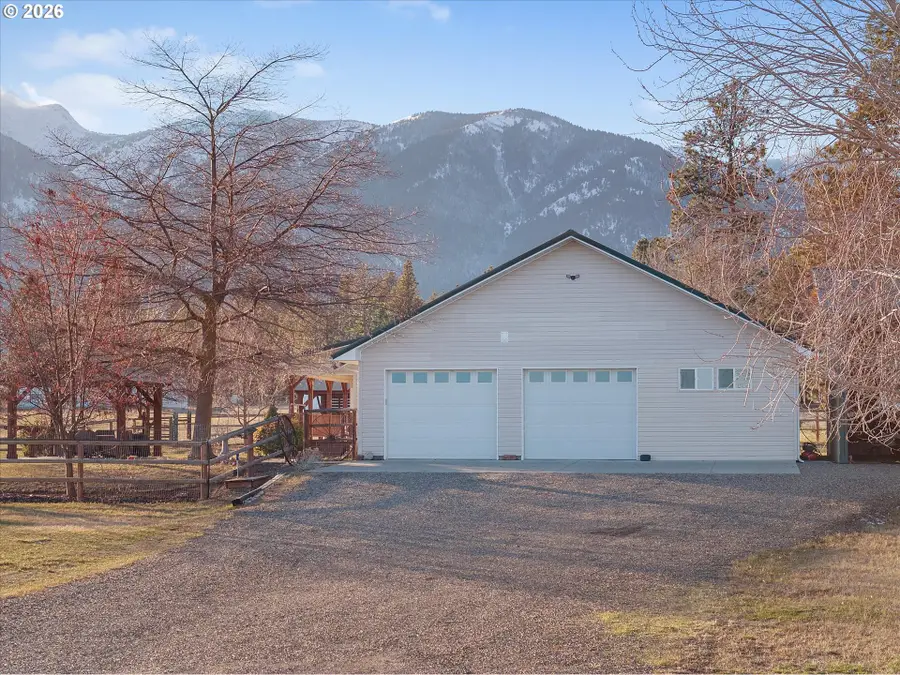 15605 Wingville Ln, Wingville Haines, OR 97814 - Image #3