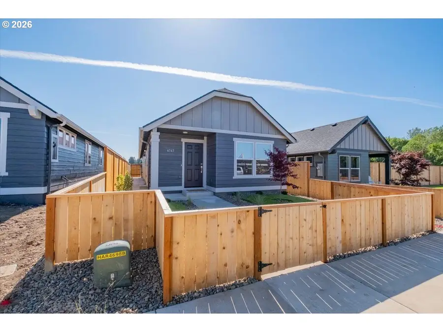 4747 SE Harrier St, Albany, OR 97322 - #3