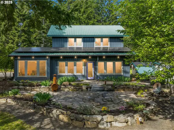 961 Snowden Rd, WhiteSalmon, WA 98672