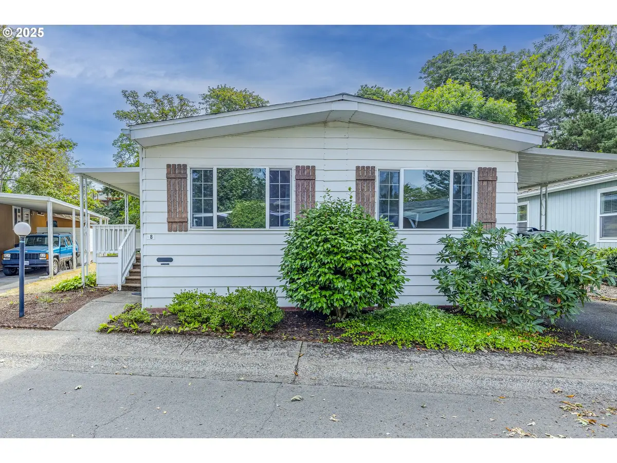 1475 Green Acres Rd #8, Eugene, OR 97408 - Image #1