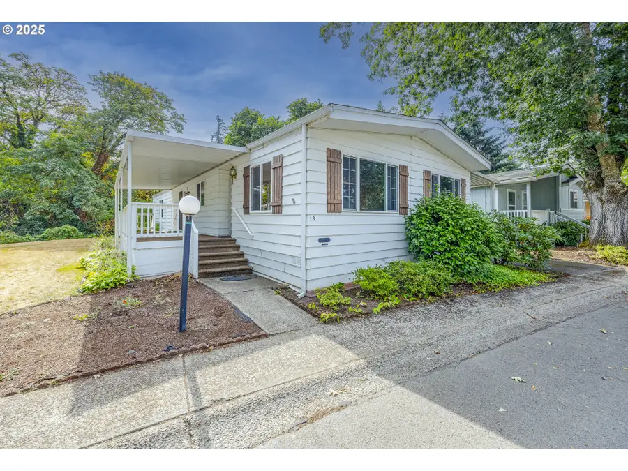 1475 Green Acres Rd #8, Eugene, OR 97408 - Image #2