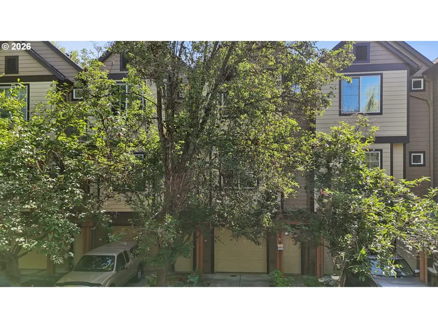 668 SW Dillan Dr, Beaverton, OR 97006 - #2