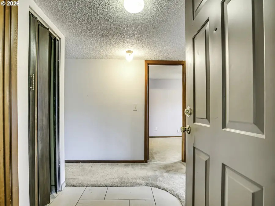 15926 NE Fremont St, Portland, OR 97230 - #3