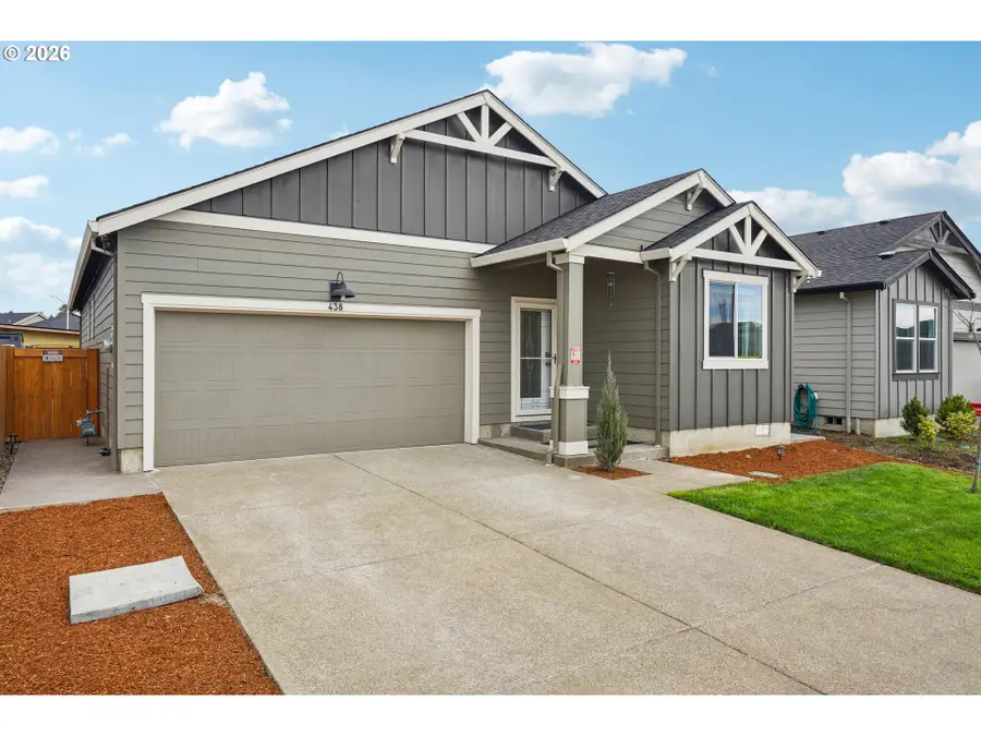 438 Greencrest St, Salem, OR 97301 - #2