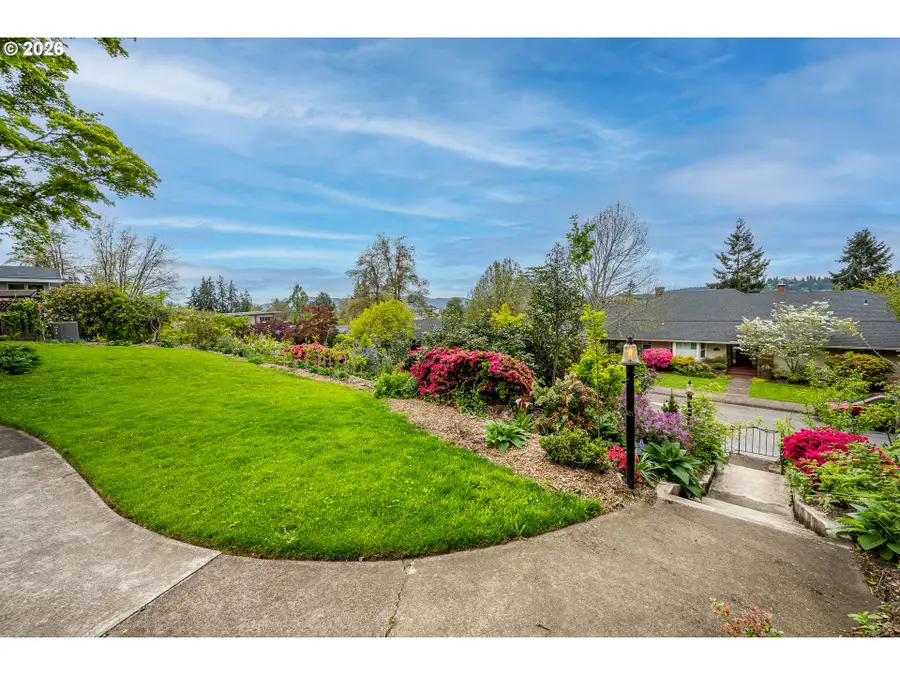 2540 Lincoln St, Eugene, OR 97405 - #2
