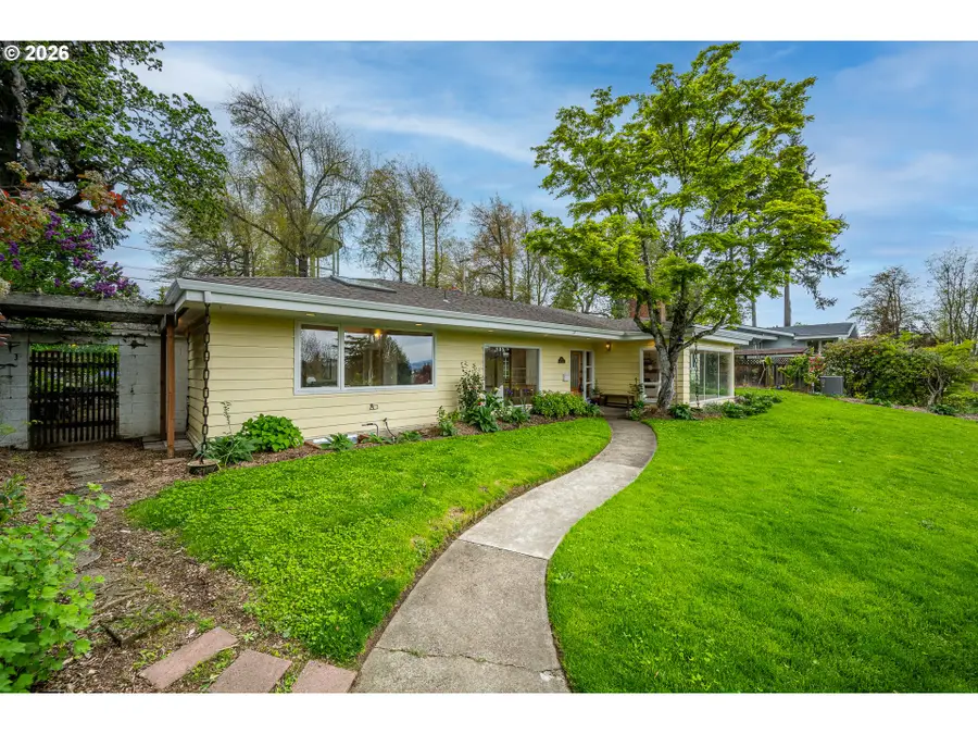 2540 Lincoln St, Eugene, OR 97405 - #3