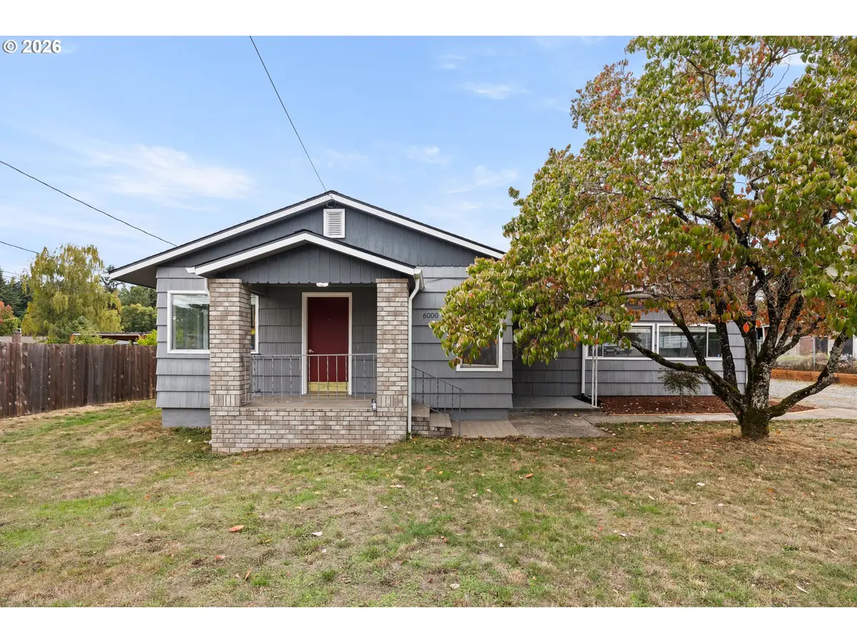 6000 SE 128th Ave, Portland, OR 97236 - #1