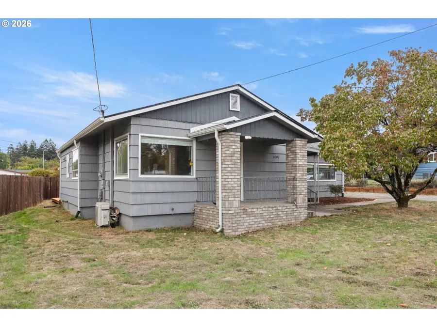 6000 SE 128th Ave, Portland, OR 97236 - #2