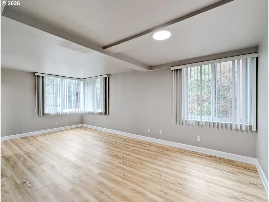 1205 SW Cardinell Dr, Portland, OR 97201 - #2