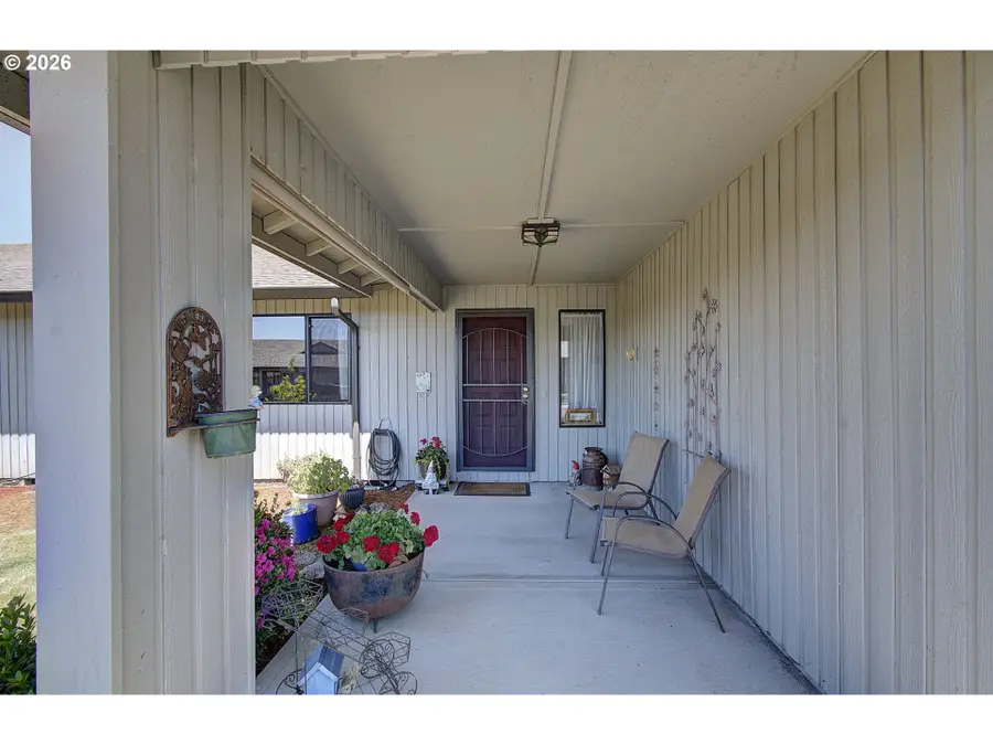 1206 NW 133rd St #A, Vancouver, WA 98685 - #3