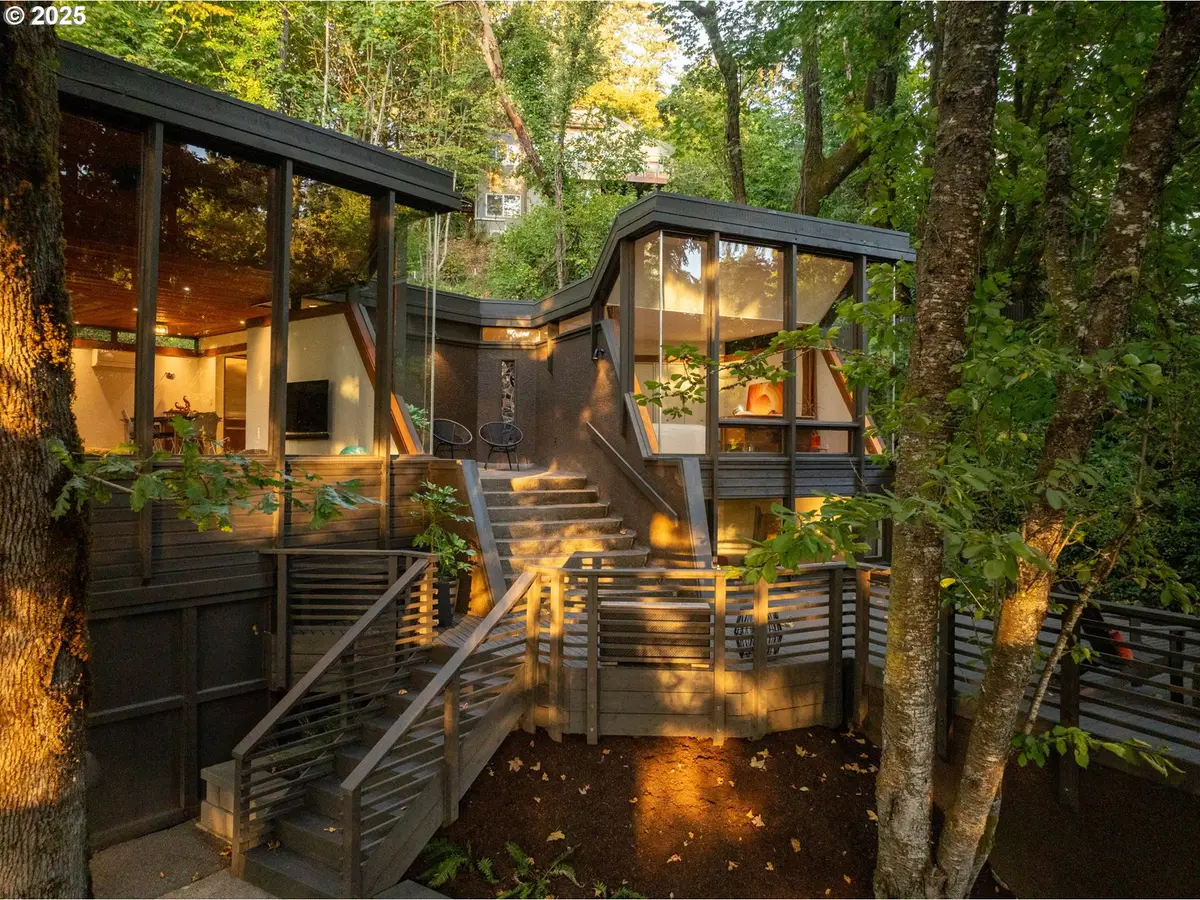 2635 Cresta De Ruta St, Eugene, OR 97403 - Image #1