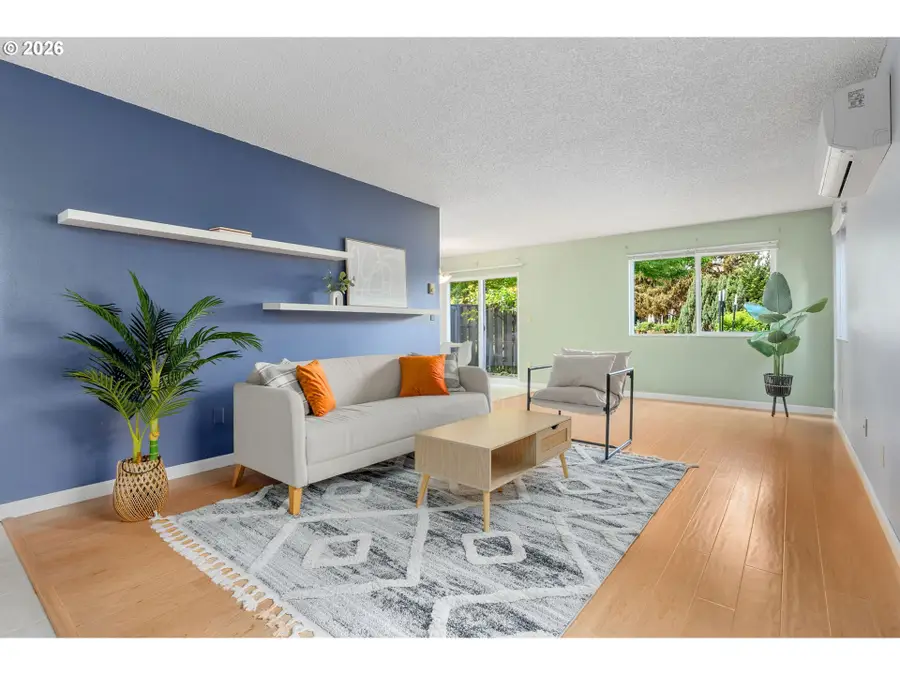 917 Pacific Ave #6, Hood River, OR 97031 - #3