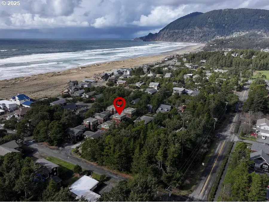 8934 Pelican Ln #6, Manzanita, OR 97130 - #2