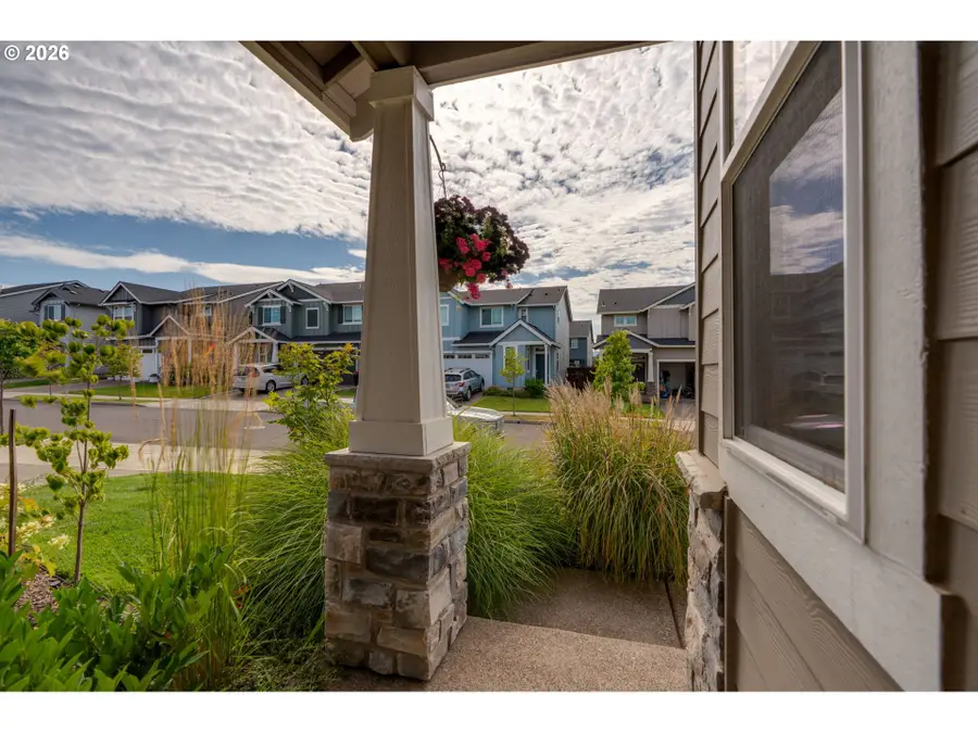 2658 NW Eric Dr, McMinnville, OR 97128 - #3