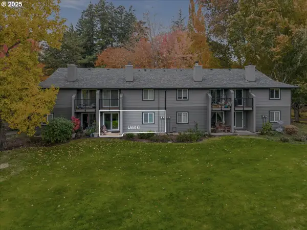 12612 NW Barnes Rd #6, Portland, OR 97229