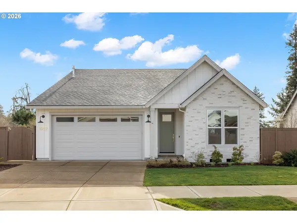 1957 S Fir Loop, Canby, OR 97013