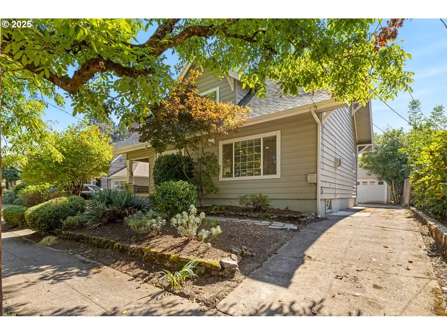 2122 N Webster St, Portland, OR 97217 - Image #2