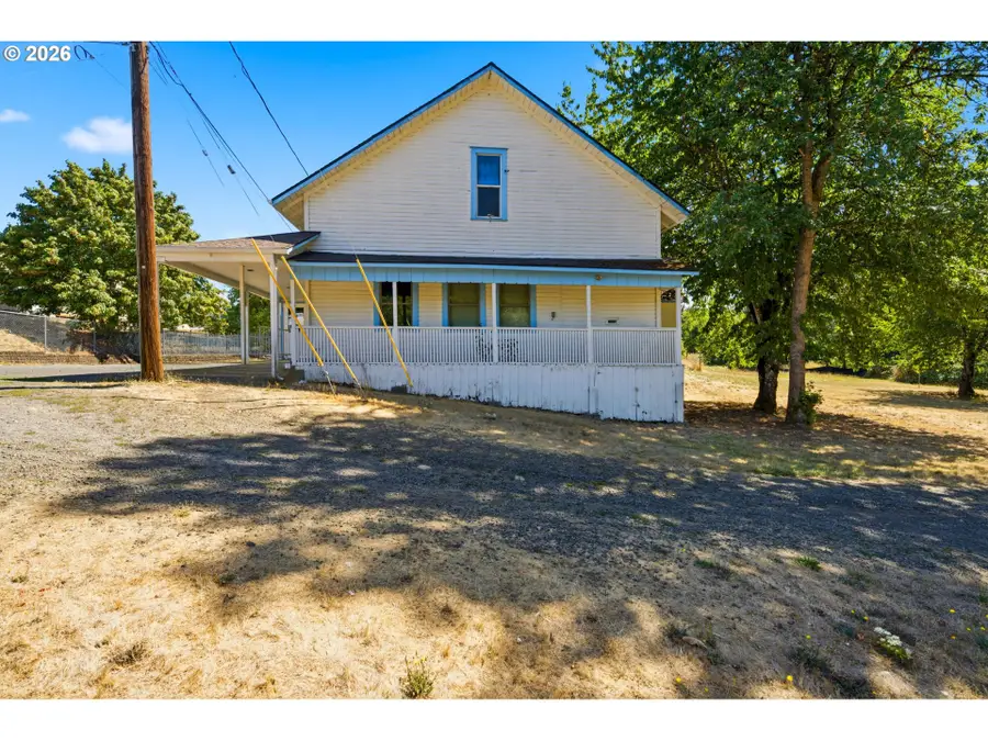 299 Mill St, Falls City, OR 97344 - #2