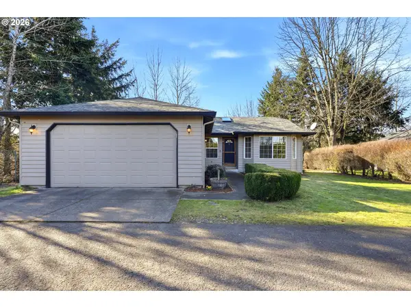 8911 NE Burton Rd, Vancouver, WA 98662