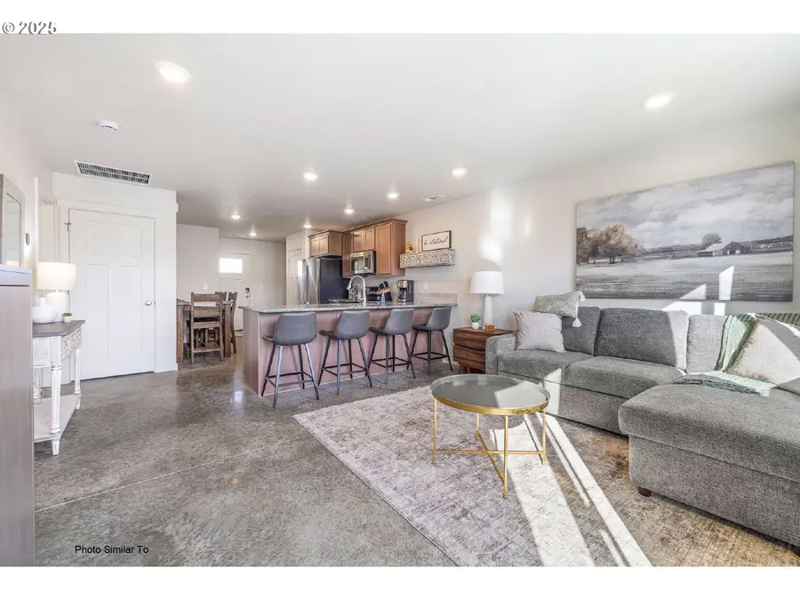 1122 NE 11th St, Hermiston, OR 97838 - Image #3