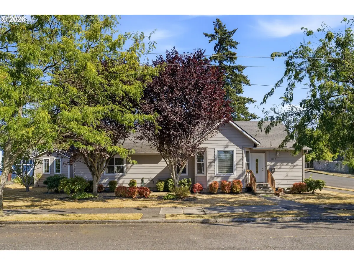 1002 Jq Adams St, Oregon City, OR 97045 - #1
