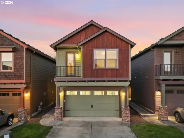 7405 NW 1st Pl, Vancouver, WA 98665