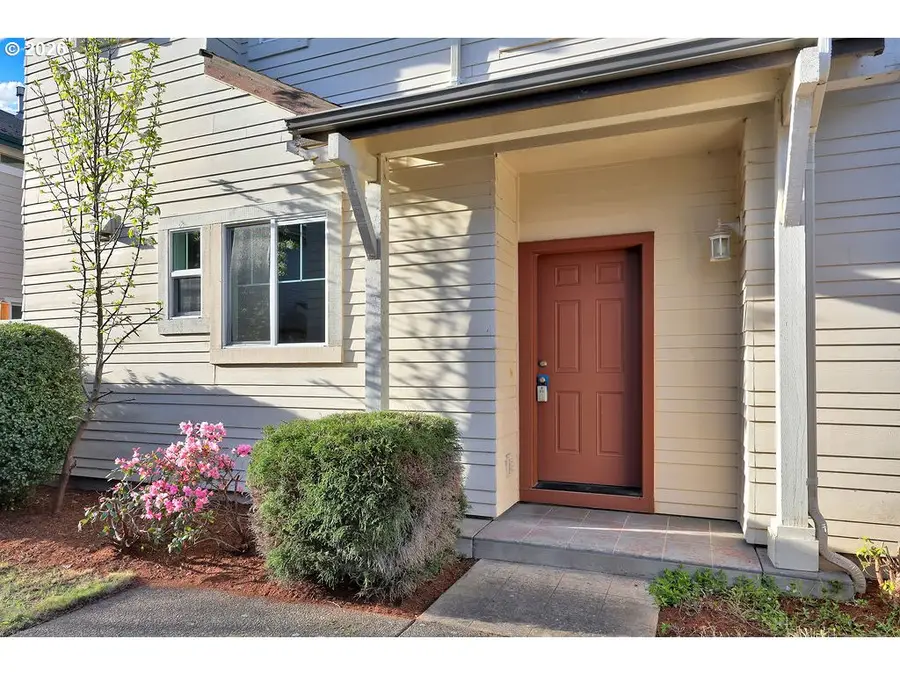 1651 Hamlet Ln, Eugene, OR 97402 - #2