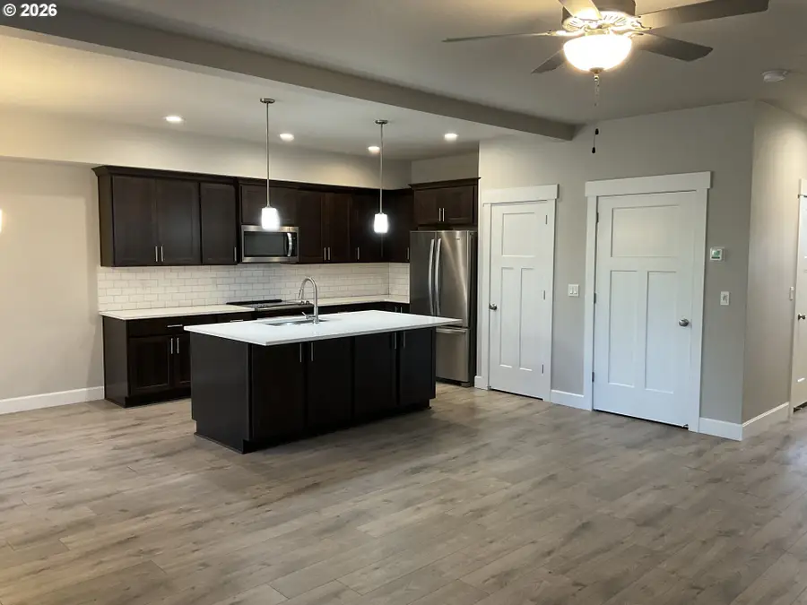 1054 NE Regan Hill Loop, Estacada, OR 97023 - #3