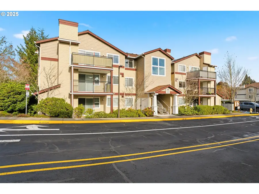 790 NW 185th Ave #303, Beaverton, OR 97006 - Image #2
