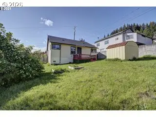 863 NE Poplar St, Clatskanie, OR 97016 - Image #3