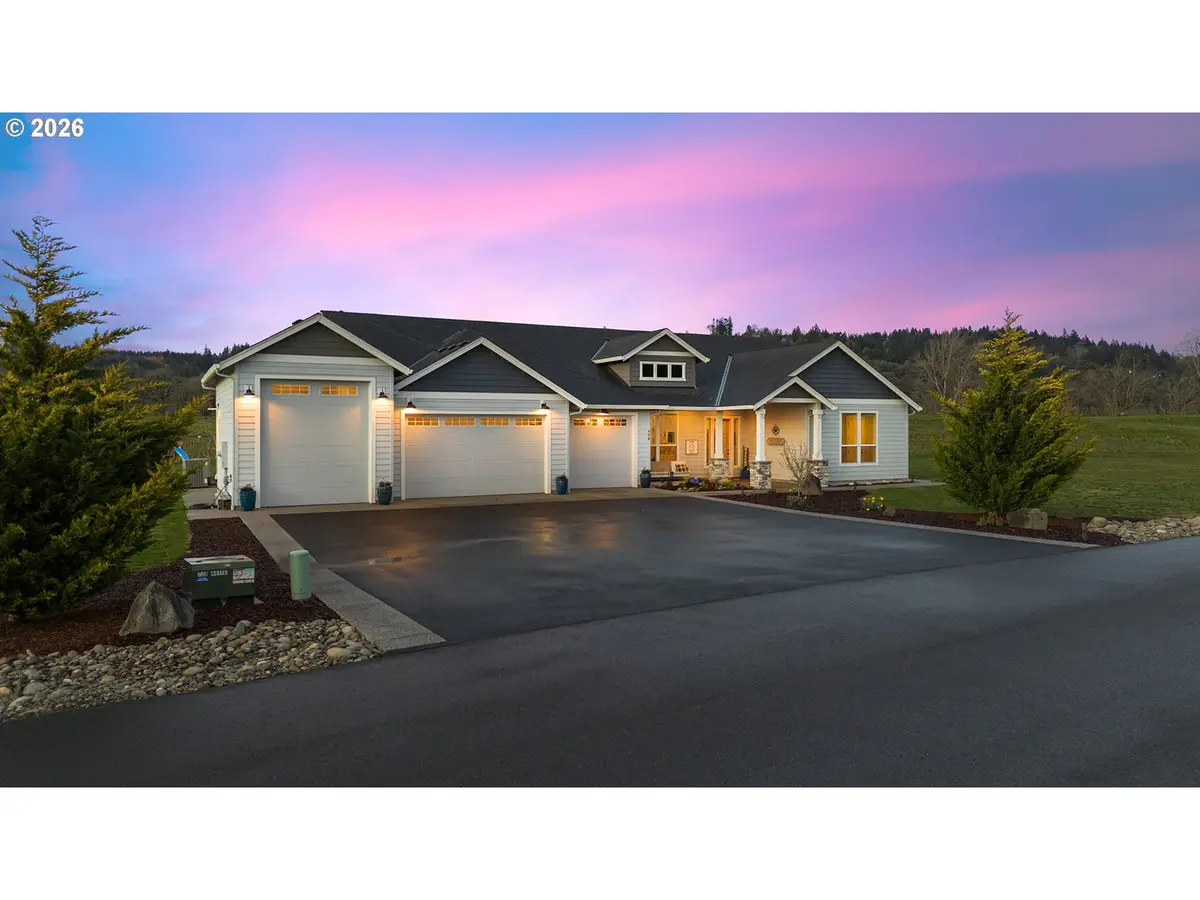 408 Tulip Ln, Woodland, WA 98674 - #1